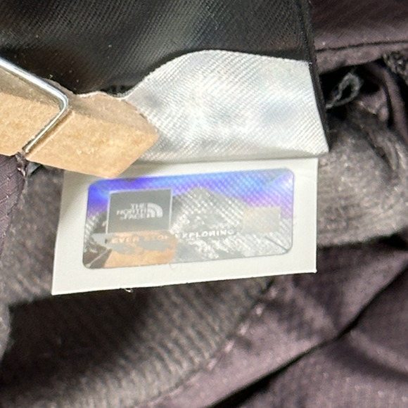 North Face Vest Womens SMALL Gray Mossbud Reversible Quilted Sherpa Fleece - Picture 7 of 12